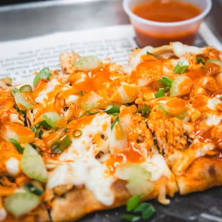 Buffalo Chicken Flatbread